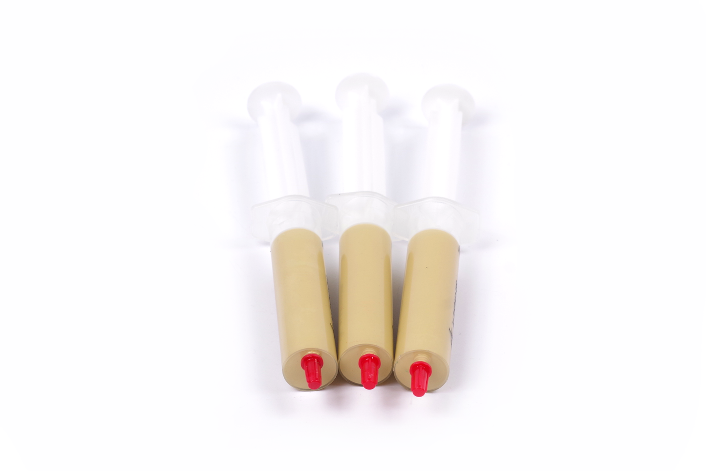 Oil-based increased concentration diamond paste in syringe 3/2 microns
